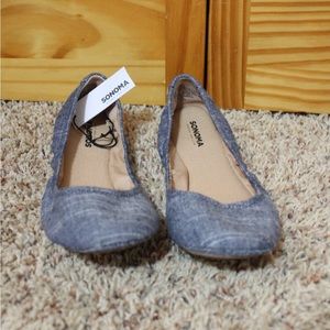 Sonoma blue denim flats.
